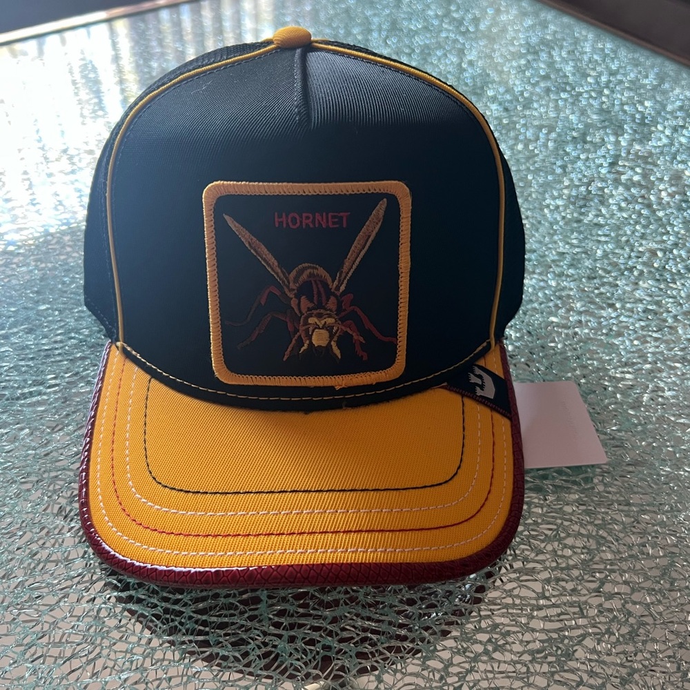 Rare Goorin Bros snapback hat - “Hornet” Wasp / Bee.  NWT